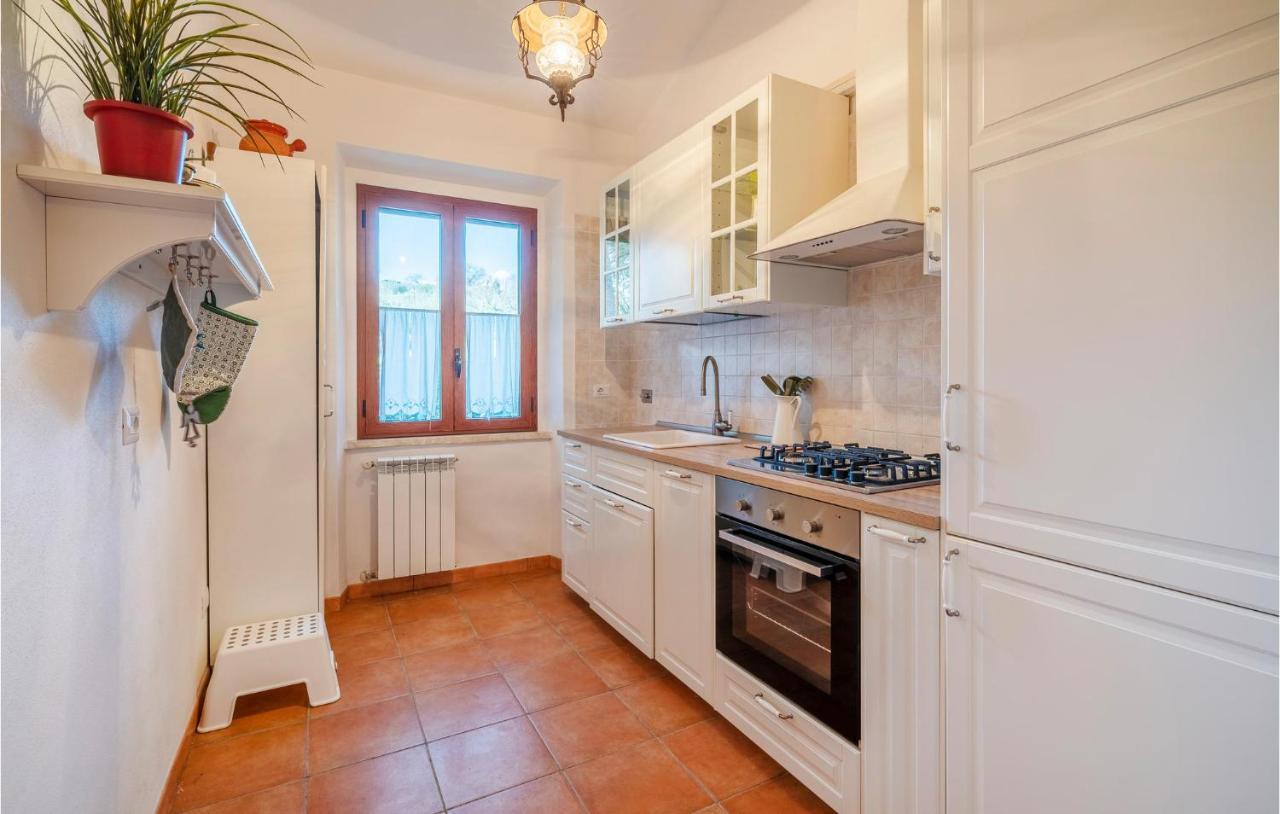 Amazing Home In Saturnia With Wifi Екстер'єр фото
