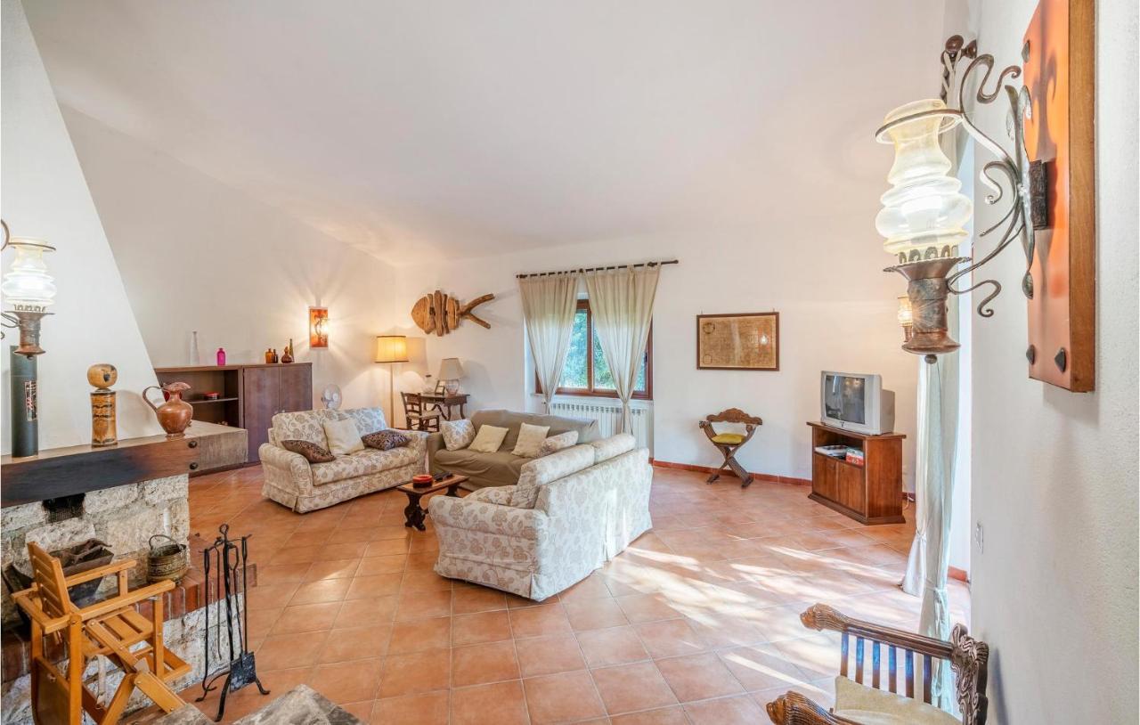 Amazing Home In Saturnia With Wifi Екстер'єр фото