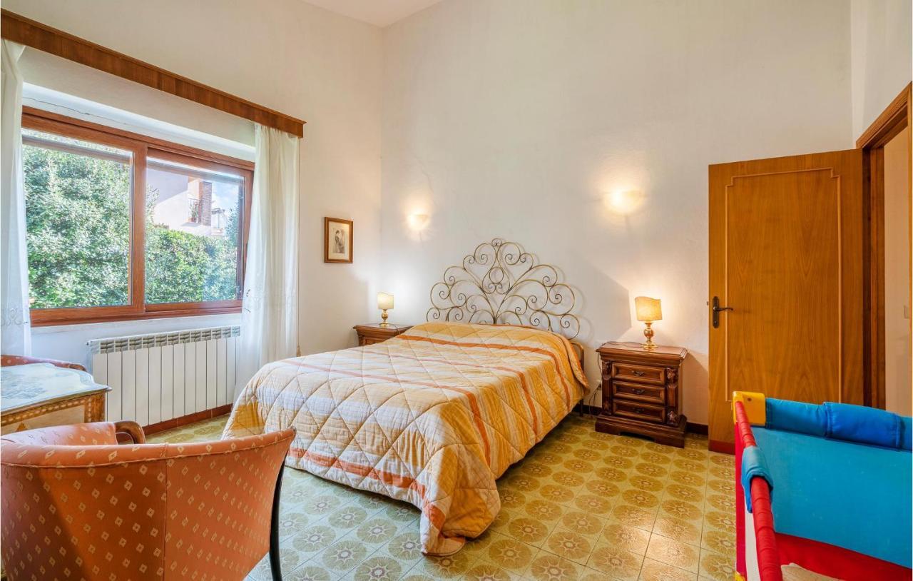 Amazing Home In Saturnia With Wifi Екстер'єр фото