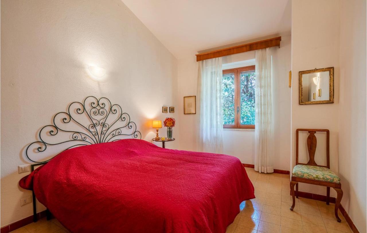 Amazing Home In Saturnia With Wifi Екстер'єр фото